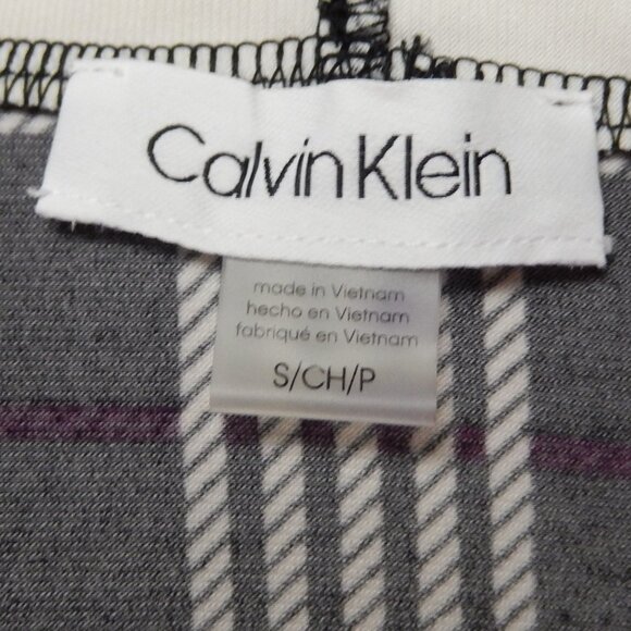 Calvin Klein Black & White Plaid V-Neck Small Sleeveless Career Top EUC - Picture 10 of 12